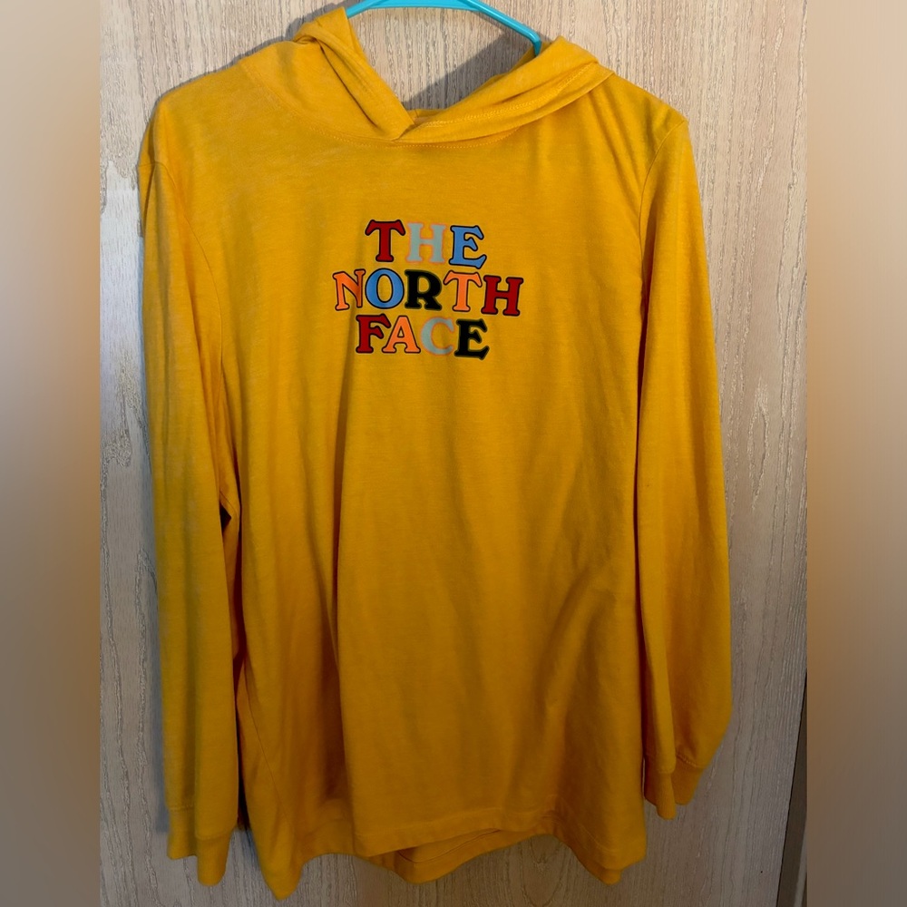 North Face Hooded Tee Size Large